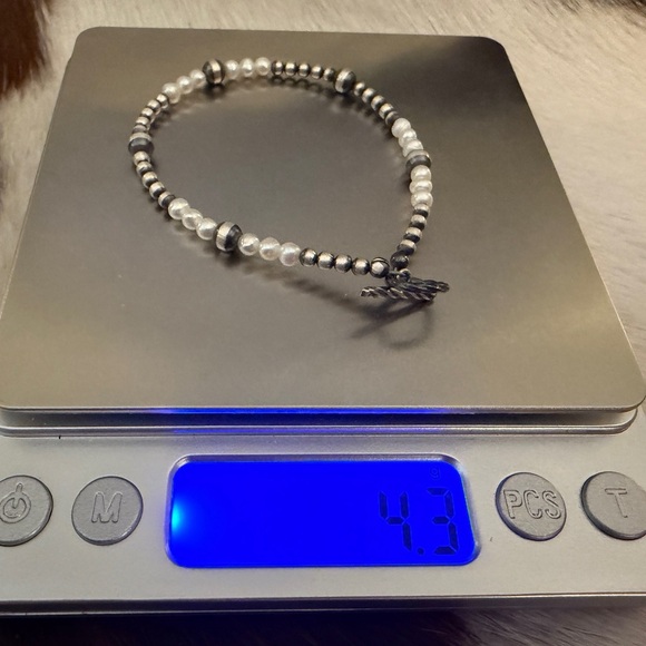 IMG_1923.jpg?fit=2213,2018&ssl=1 ❤️ 3mm 5mm Sterling Desert Pearl & Fresh Water Pearl Bracelet Navajo Made